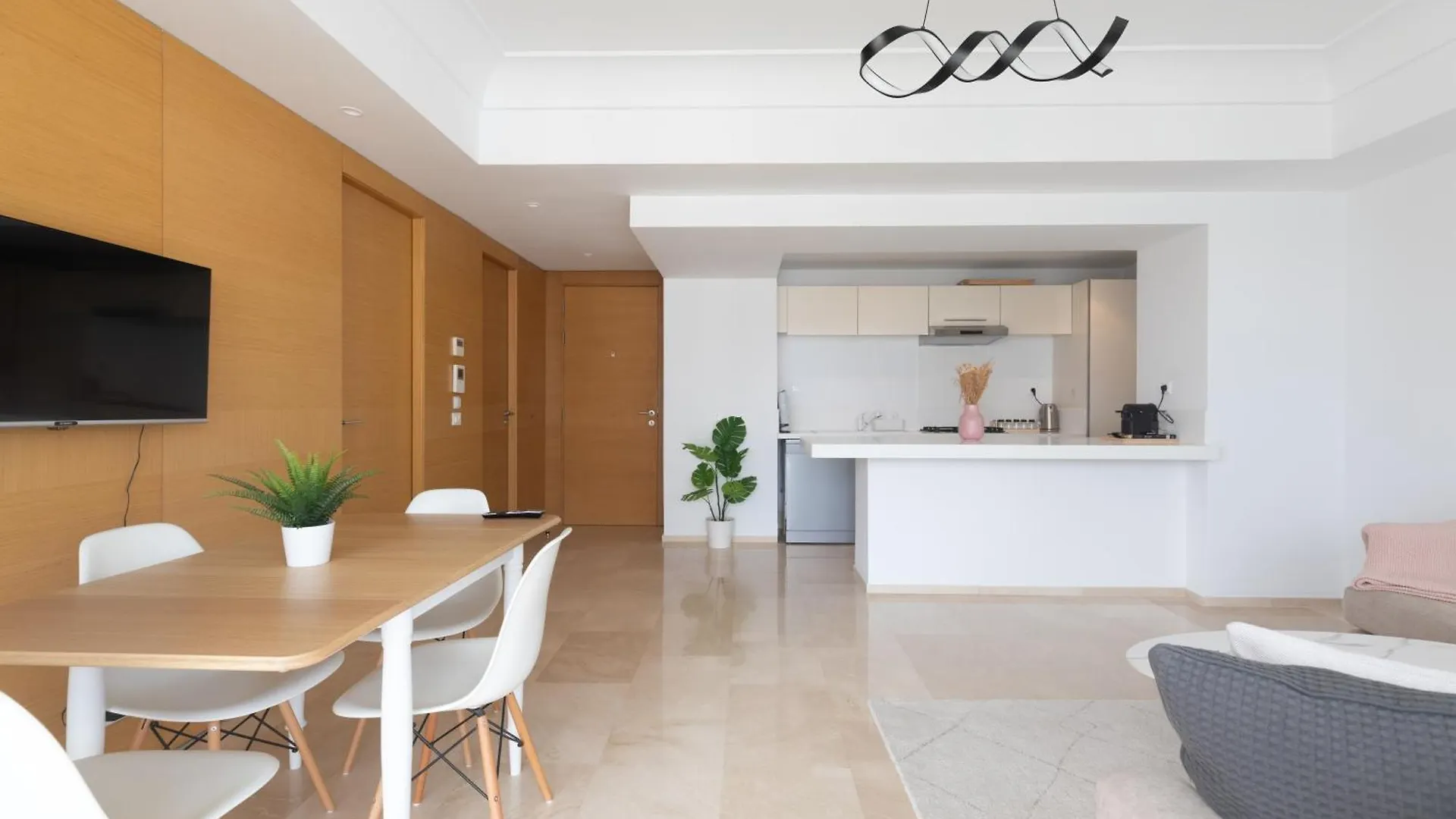 Casa Finance City, Appartement Piscine Et Parking Casablanca