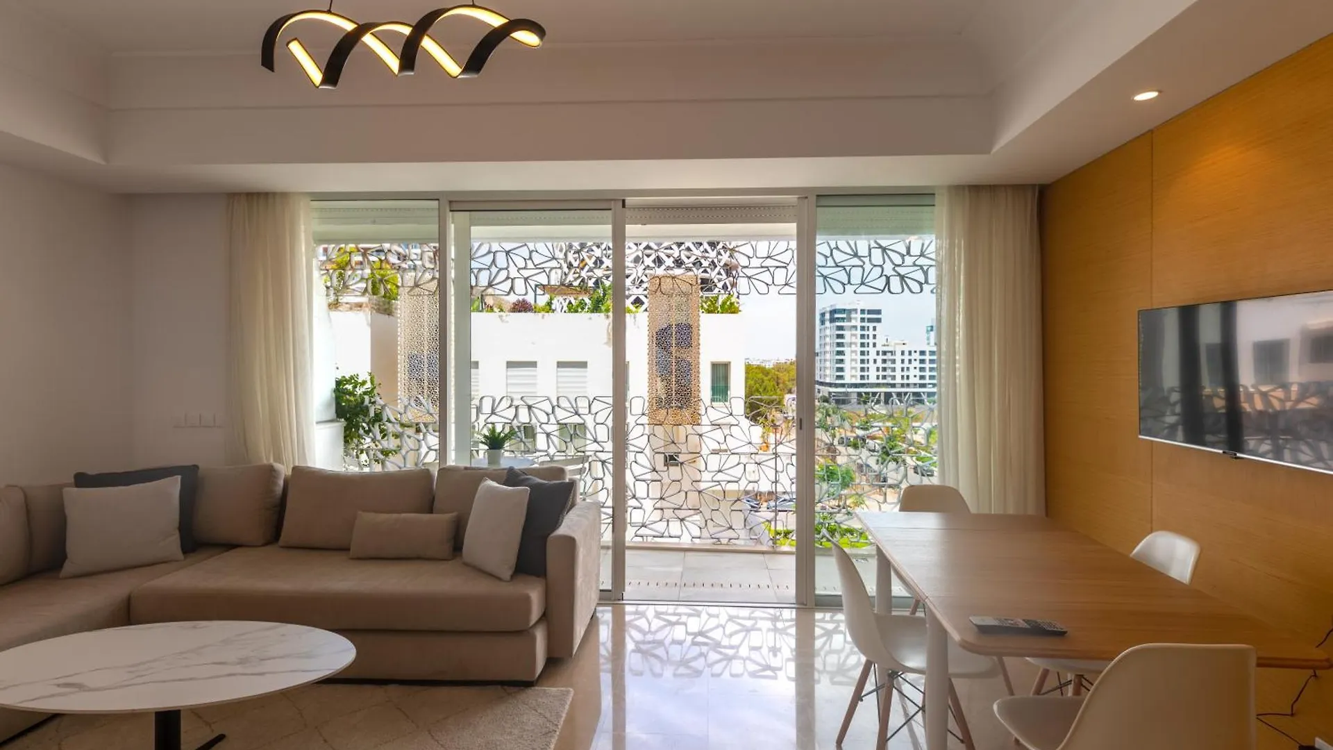 Casa Finance City, Appartement Piscine Et Parking Casablanca Apartment